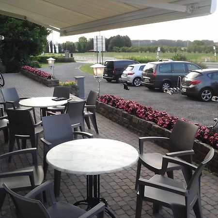 Arconaty Hotel Linter 외부 사진